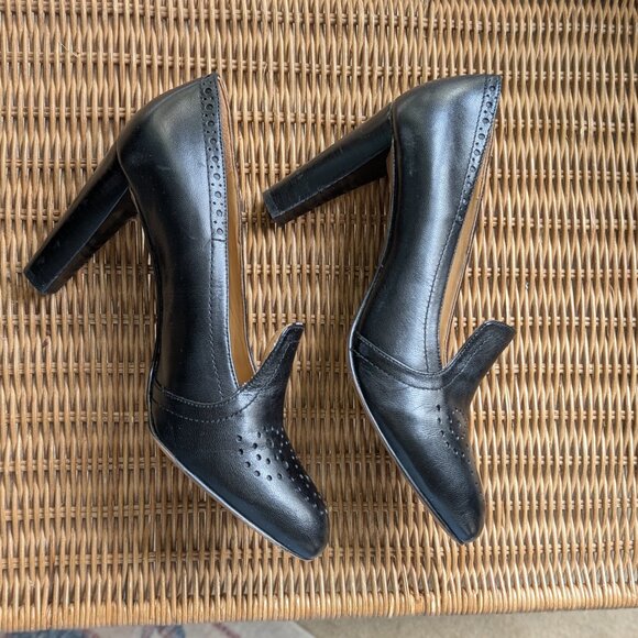 Nine West Block Heeled Pump | Size 9.5 | Black | high vamp | brogue detail EUC - Picture 5 of 10